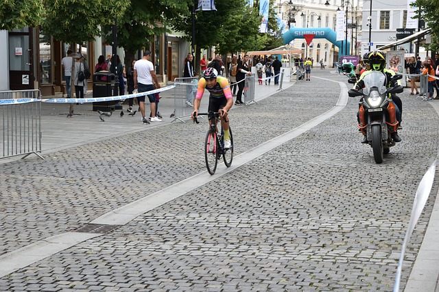 性的比赛风 性的比赛风